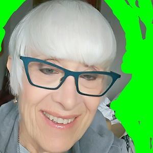 Meet your Posher, Paula